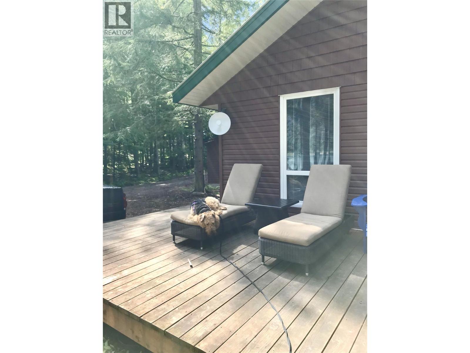 3848 Rock Island Road, Nakusp, British Columbia  V0G 1R1 - Photo 4 - 10340019