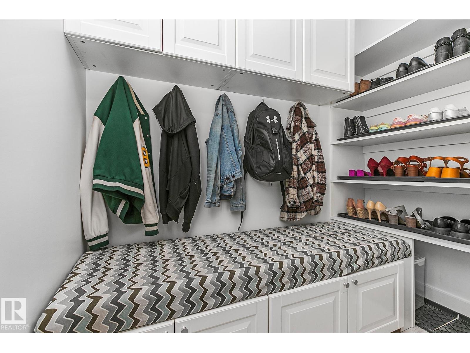 9767 65 Av Nw, Edmonton, Alberta  T6E 0K5 - Photo 28 - E4458916