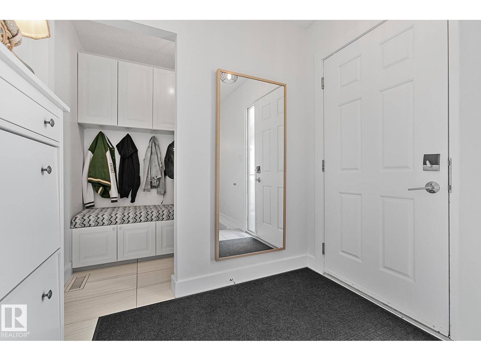 9767 65 Av Nw, Edmonton, Alberta  T6E 0K5 - Photo 27 - E4458916