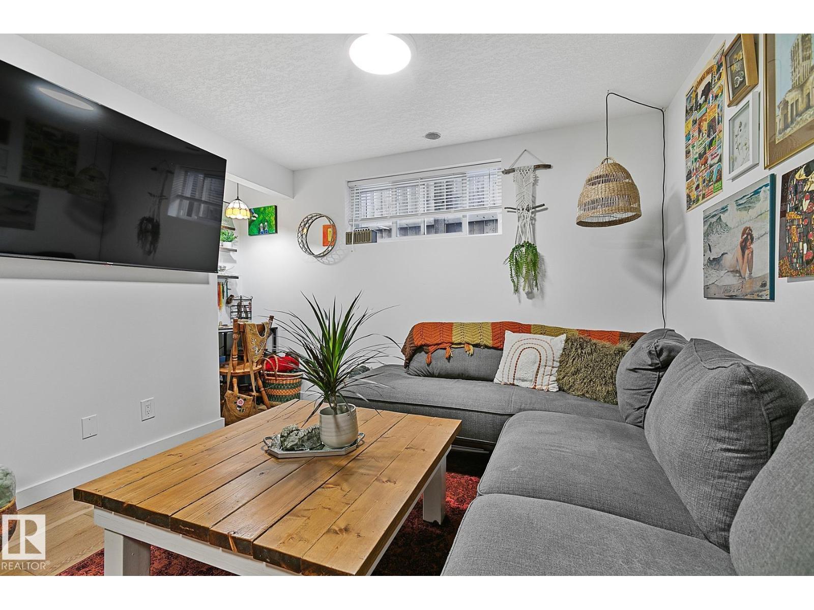 9767 65 Av Nw, Edmonton, Alberta  T6E 0K5 - Photo 38 - E4458916