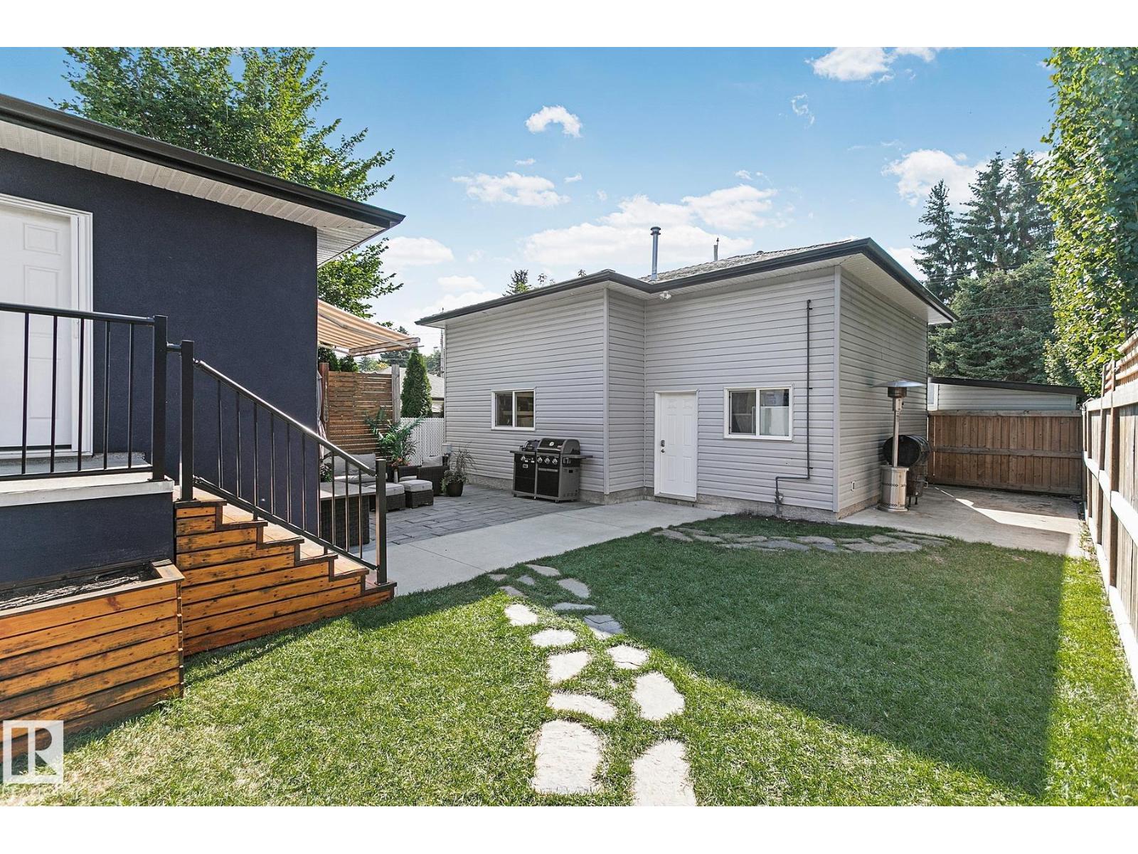 9767 65 Av Nw, Edmonton, Alberta  T6E 0K5 - Photo 51 - E4458916
