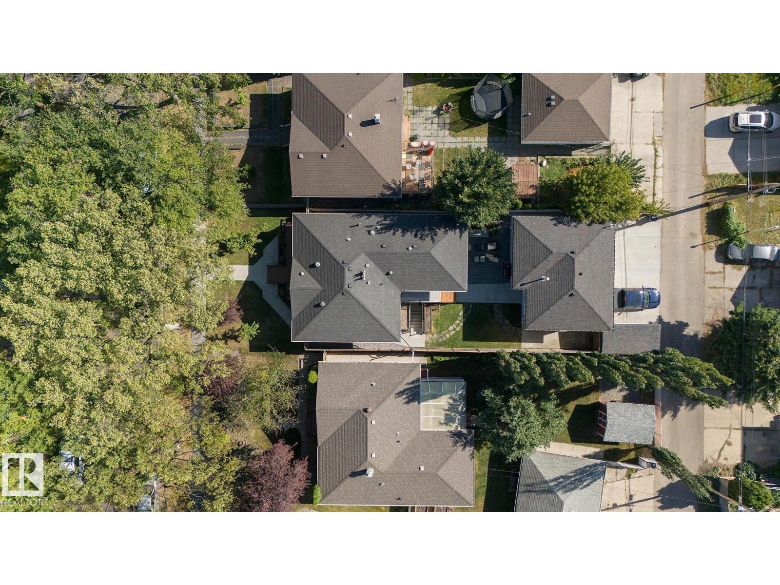 9767 65 Av Nw, Edmonton, Alberta  T6E 0K5 - Photo 56 - E4458916