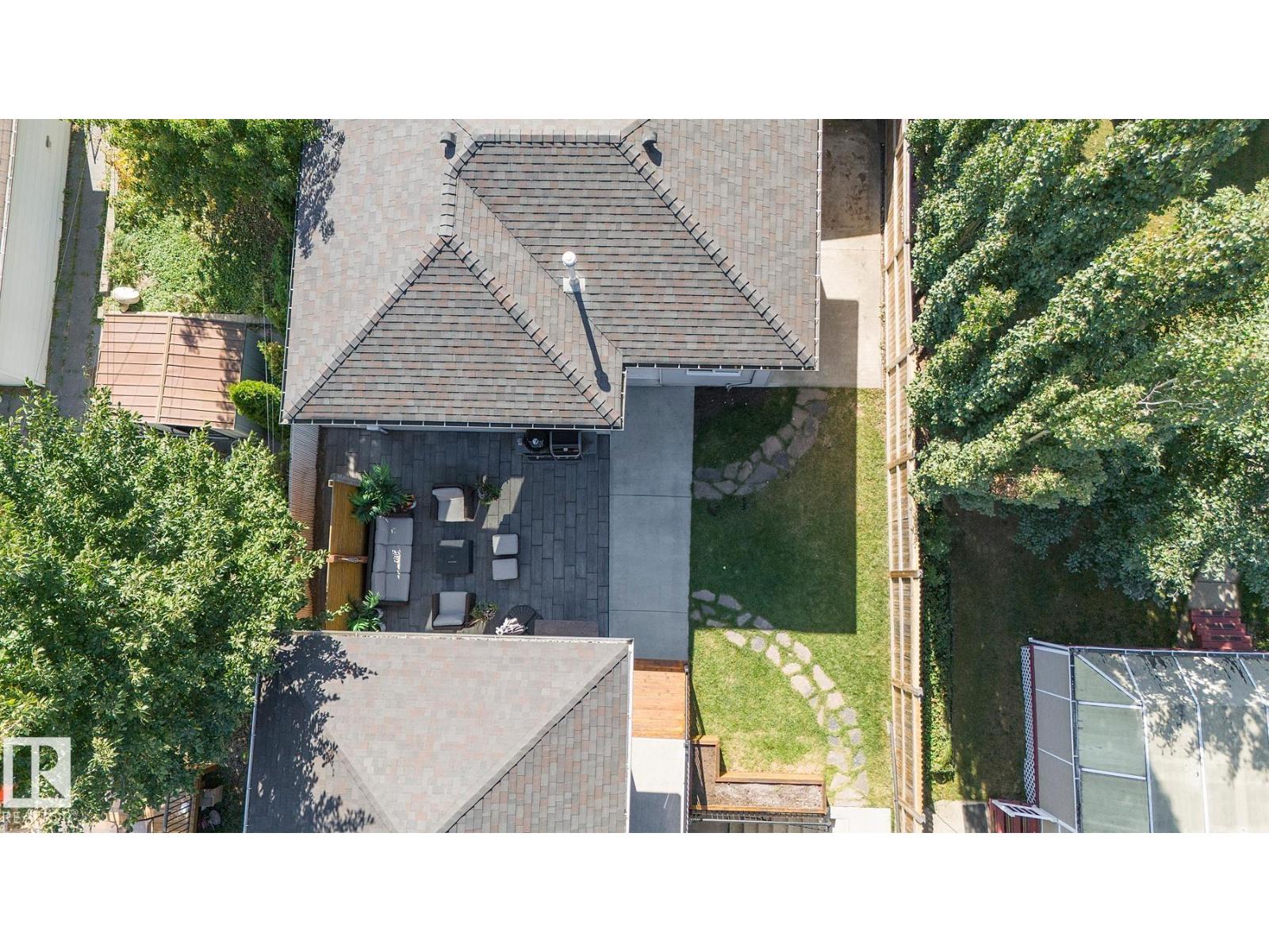 9767 65 Av Nw, Edmonton, Alberta  T6E 0K5 - Photo 60 - E4458916