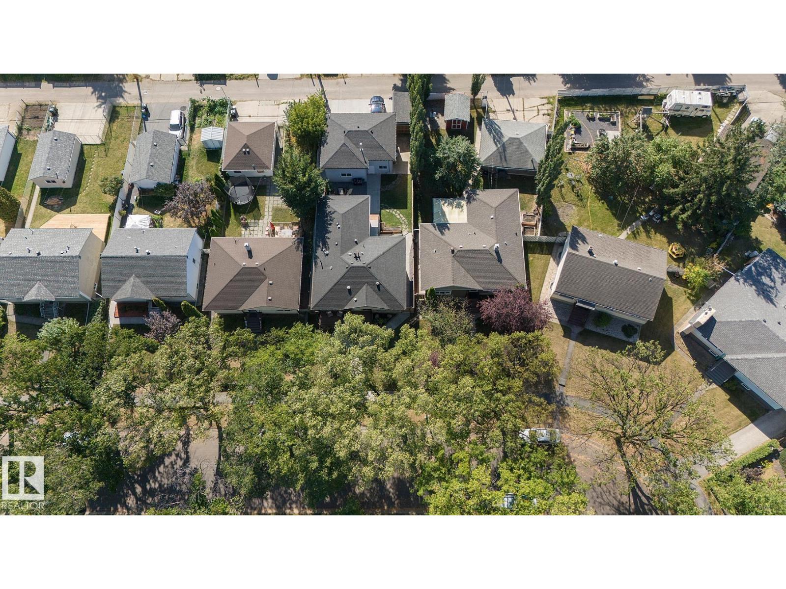 9767 65 Av Nw, Edmonton, Alberta  T6E 0K5 - Photo 55 - E4458916