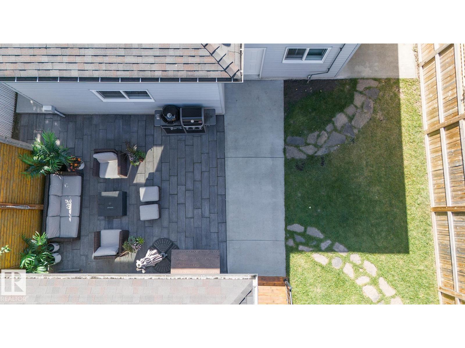 9767 65 Av Nw, Edmonton, Alberta  T6E 0K5 - Photo 59 - E4458916