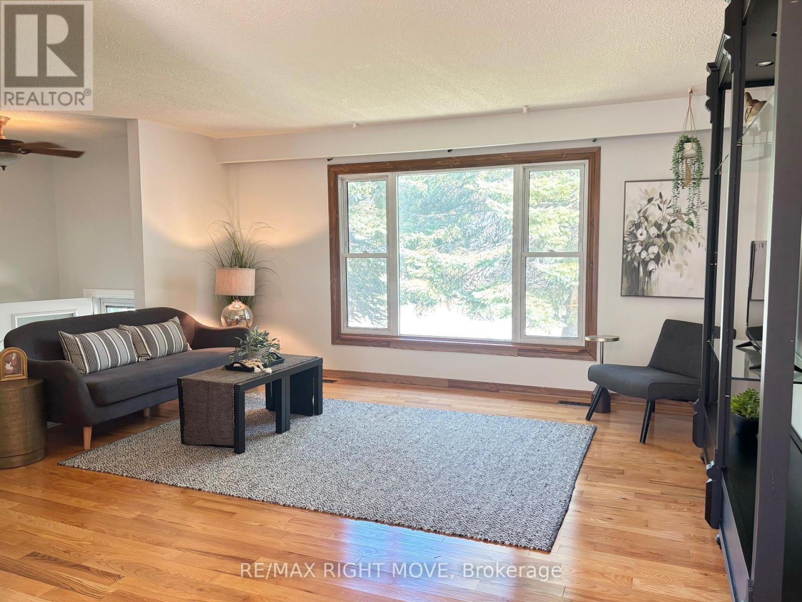 427 Jamieson Drive, Orillia, Ontario  L3V 4Y6 - Photo 8 - S12419069