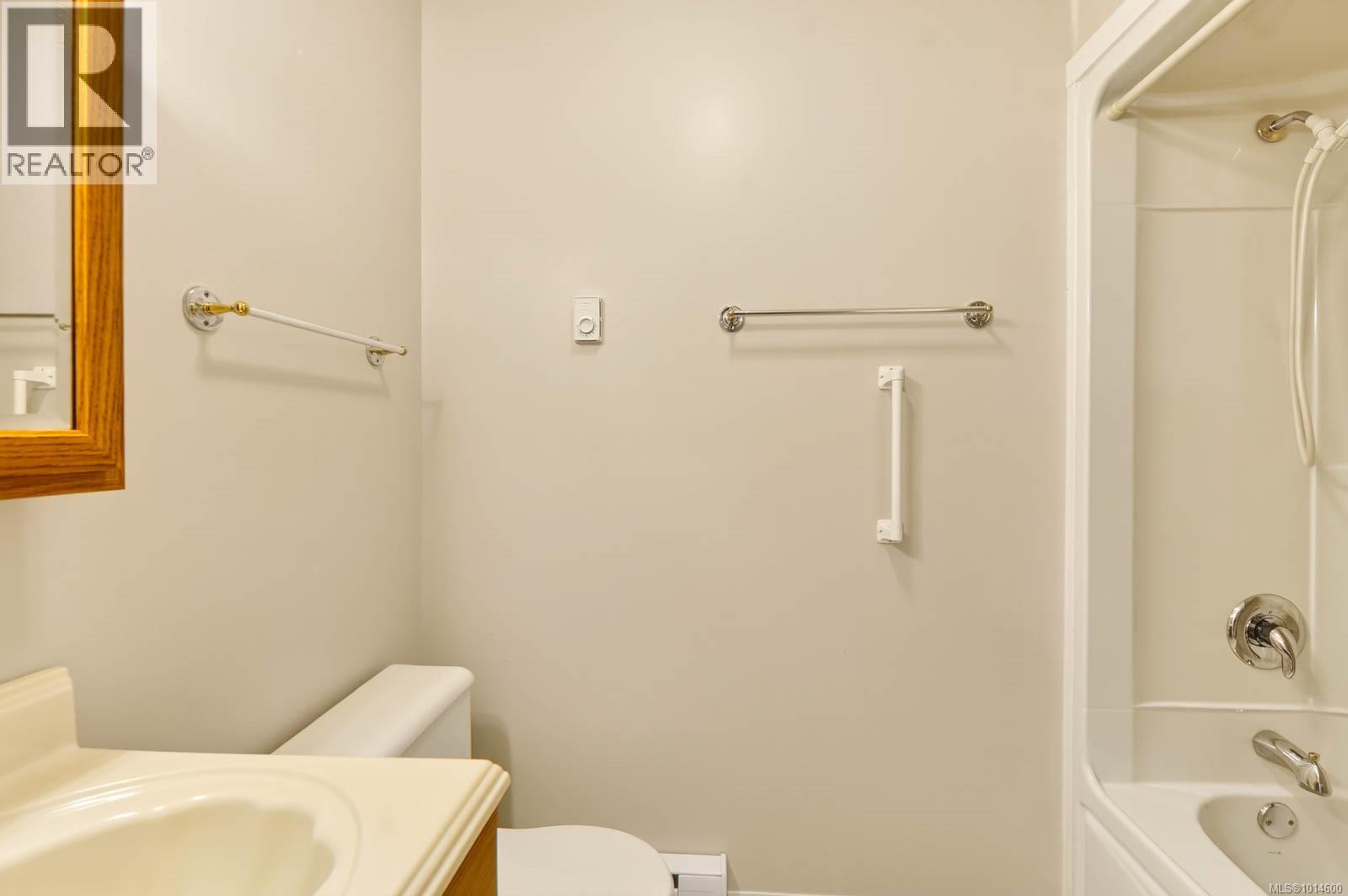 8000 Beaver Creek Rd, Port Alberni, British Columbia  V9Y 8N2 - Photo 32 - 1014600