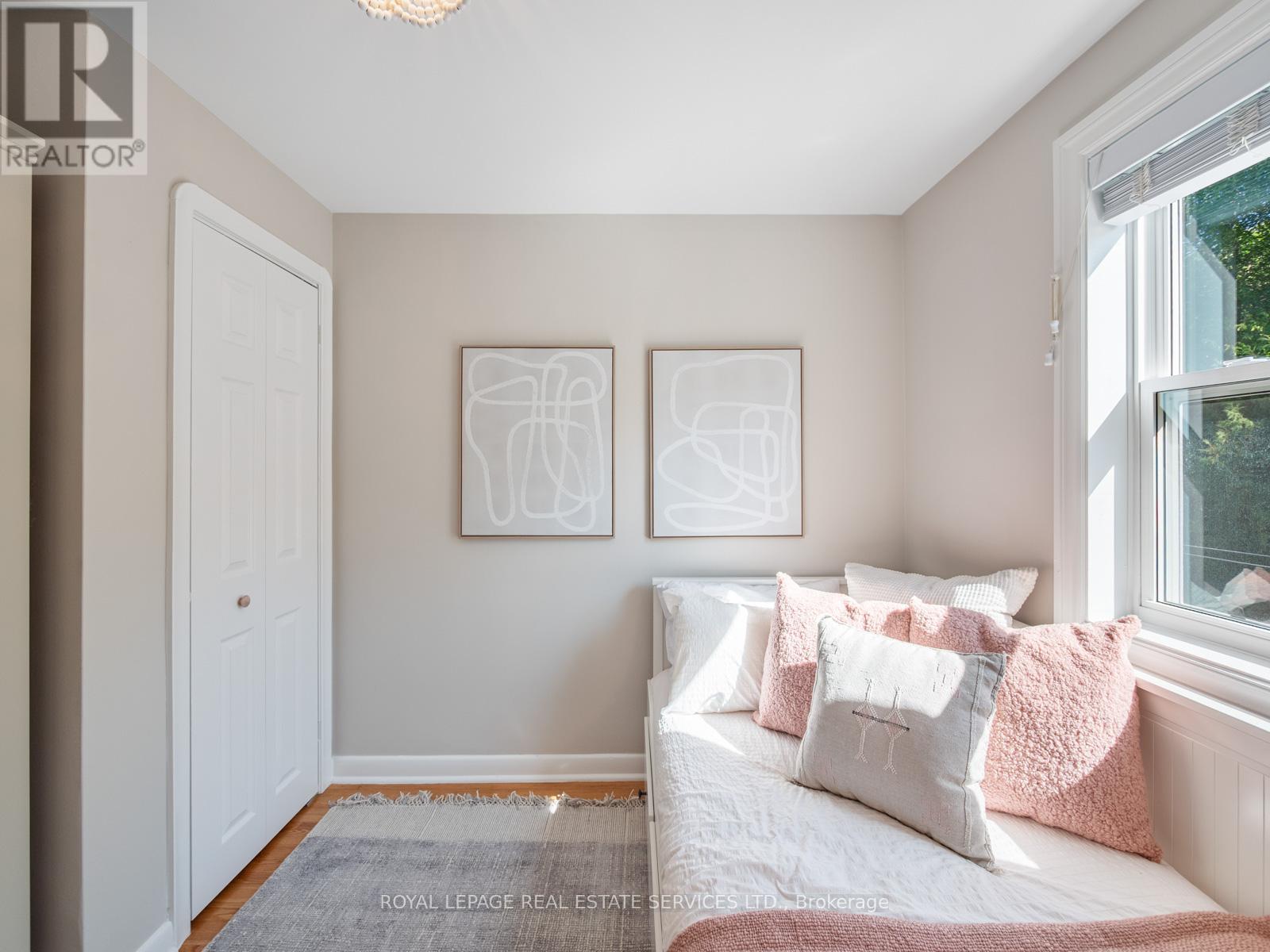 61 Skylark Road, Toronto, Ontario  M6S 4M5 - Photo 26 - W12419001