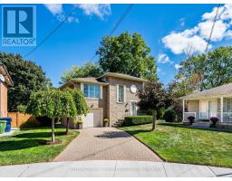 7 LOCHWAY COURT, Toronto, Ontario