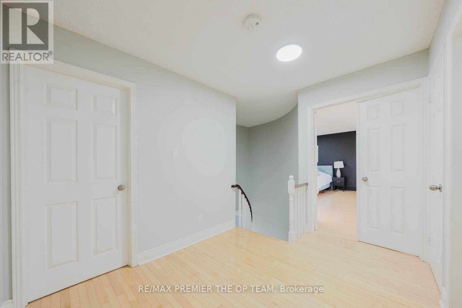 8 Elite Road, Caledon, Ontario  L7K 0K9 - Photo 18 - W12419012