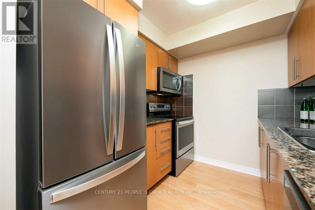 2312 - 310 Burnhamthorpe Road W, Mississauga, Ontario  L5B 4P9 - Photo 17 - W12419014