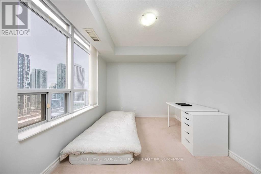 2312 - 310 Burnhamthorpe Road W, Mississauga, Ontario  L5B 4P9 - Photo 21 - W12419014