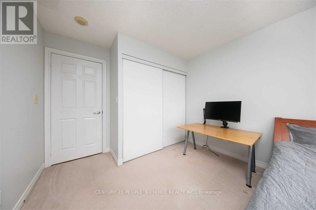 2312 - 310 Burnhamthorpe Road W, Mississauga, Ontario  L5B 4P9 - Photo 23 - W12419014