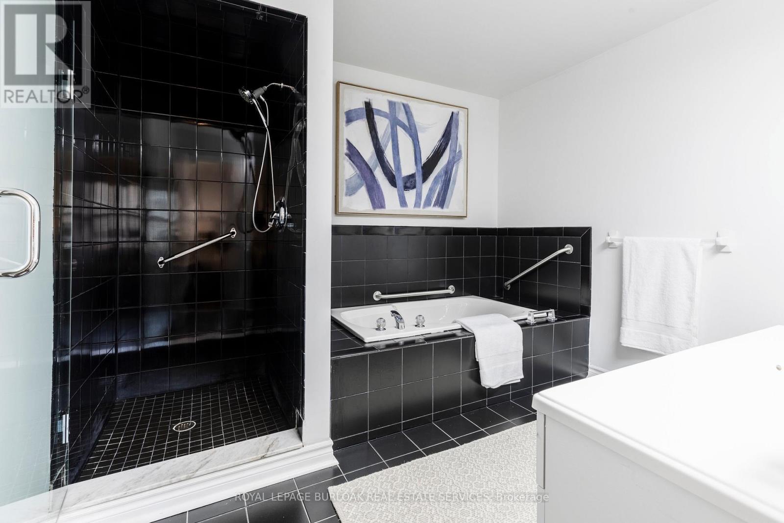 5 - 3230 New Street, Burlington, Ontario  L7N 1M8 - Photo 21 - W12419025
