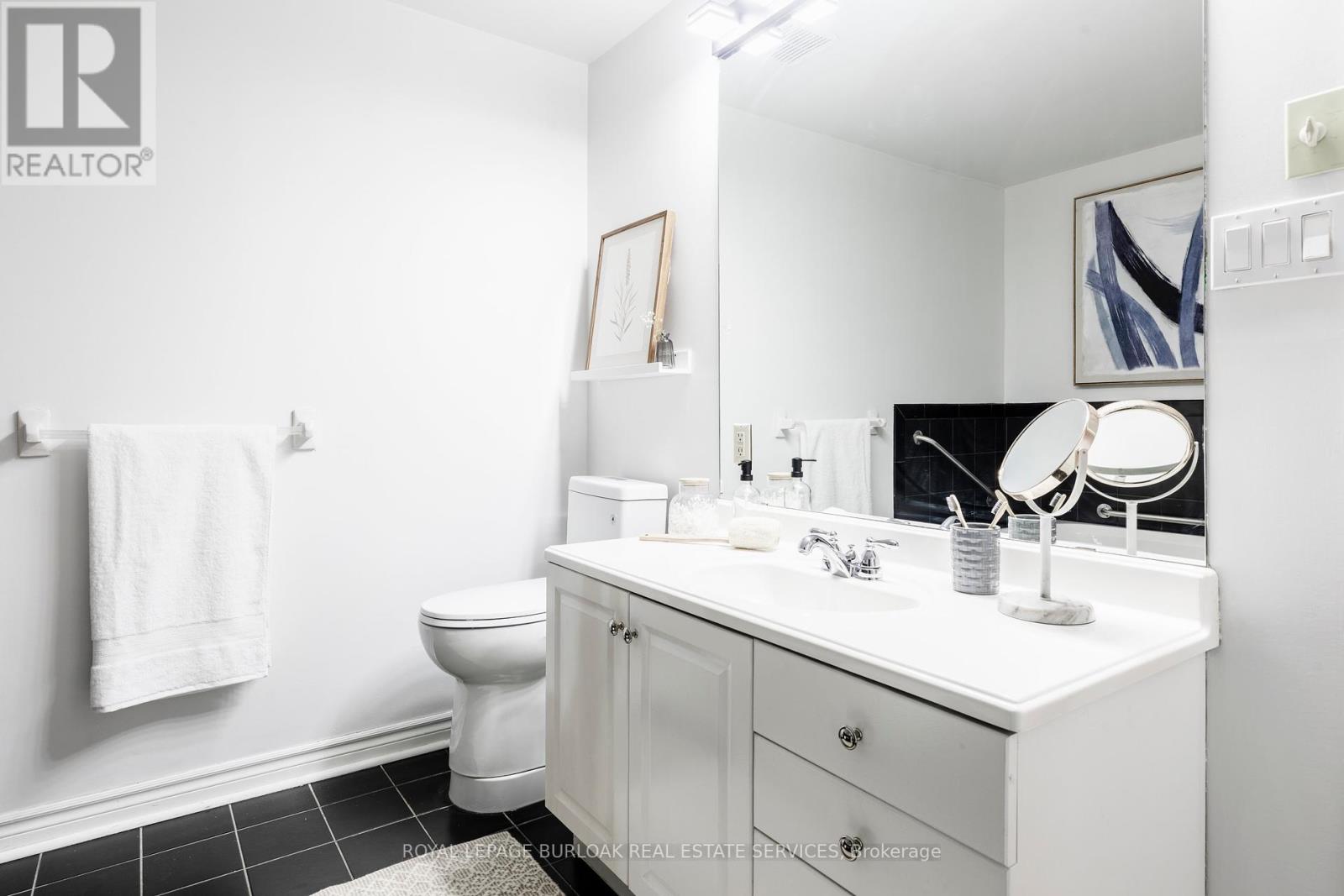 5 - 3230 New Street, Burlington, Ontario  L7N 1M8 - Photo 22 - W12419025