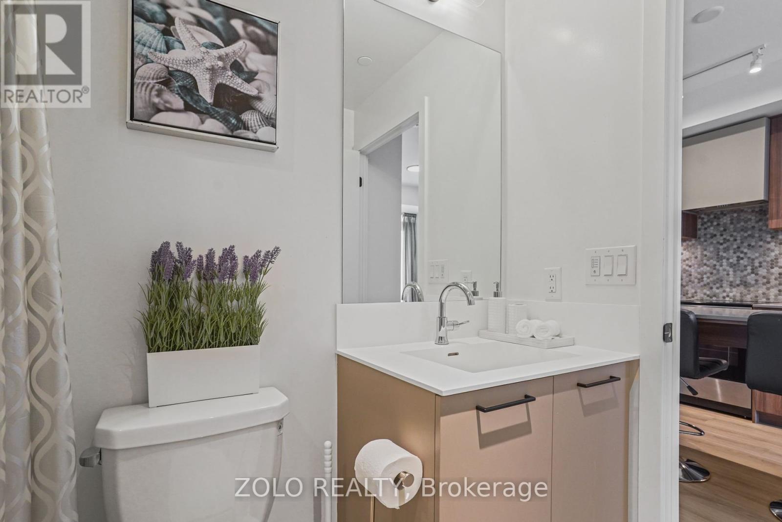 512 - 10 Lagerfeld Drive, Brampton, Ontario  L7A 0H8 - Photo 23 - W12419099