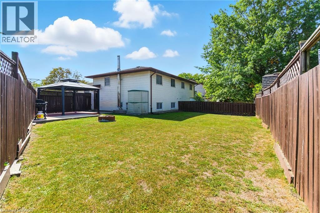 30 Rainbow Court, Welland, Ontario  L3C 6R4 - Photo 18 - 40772334
