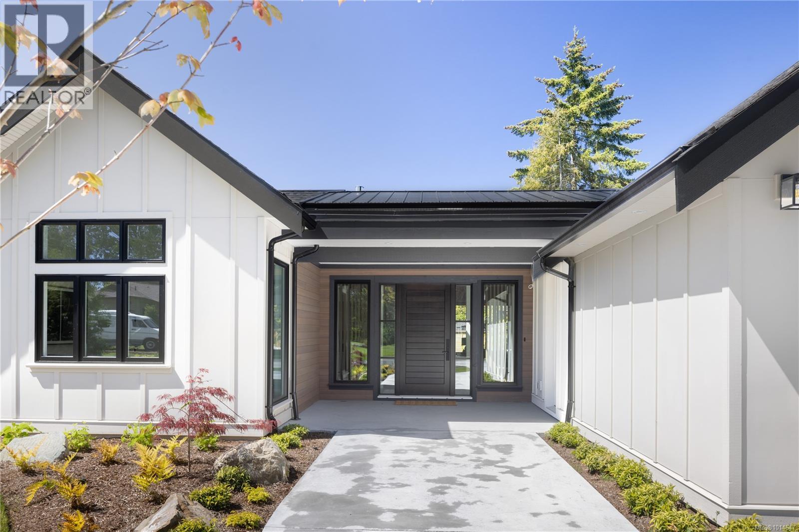 10210 Tsaykum Rd, North Saanich, British Columbia  V8L 5T6 - Photo 41 - 1014647