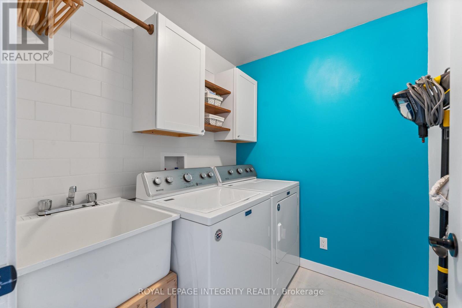 2217 Lapointe Street, Clarence-Rockland, Ontario  K0A 1E0 - Photo 35 - X12419197