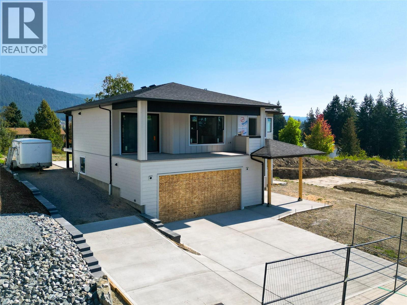 1770 35 Street Ne, Salmon Arm, British Columbia  V1E 1M9 - Photo 5 - 10363670