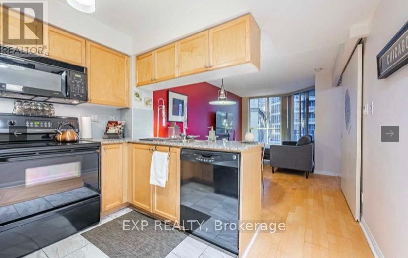 705 - 228 Queens Quay W, Toronto, Ontario  M5J 2X1 - Photo 20 - C12419137