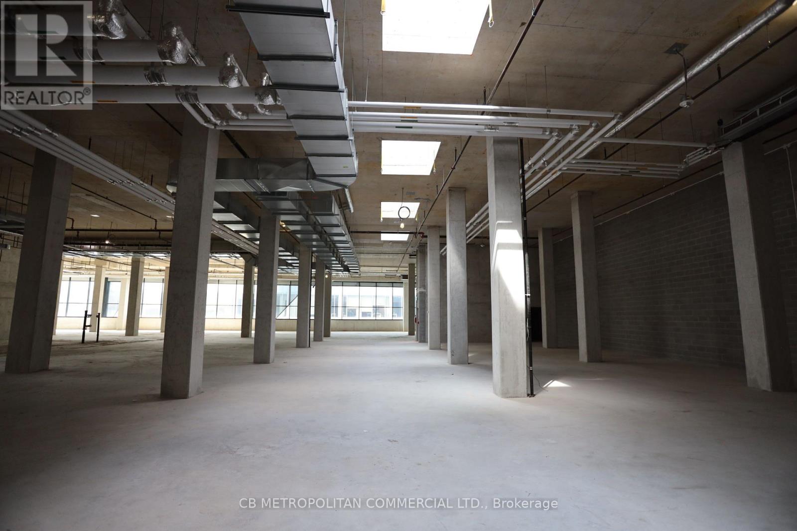 Upper Market - 5250 Yonge Street, Toronto (Willowdale West), Ontario  M2N 5P6 - Photo 13 - C12419140