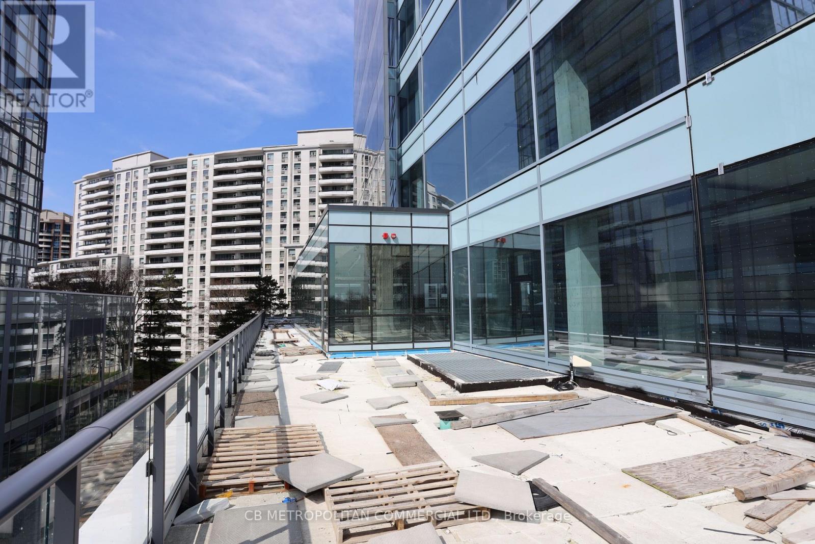 Upper Market - 5250 Yonge Street, Toronto (Willowdale West), Ontario  M2N 5P6 - Photo 15 - C12419140