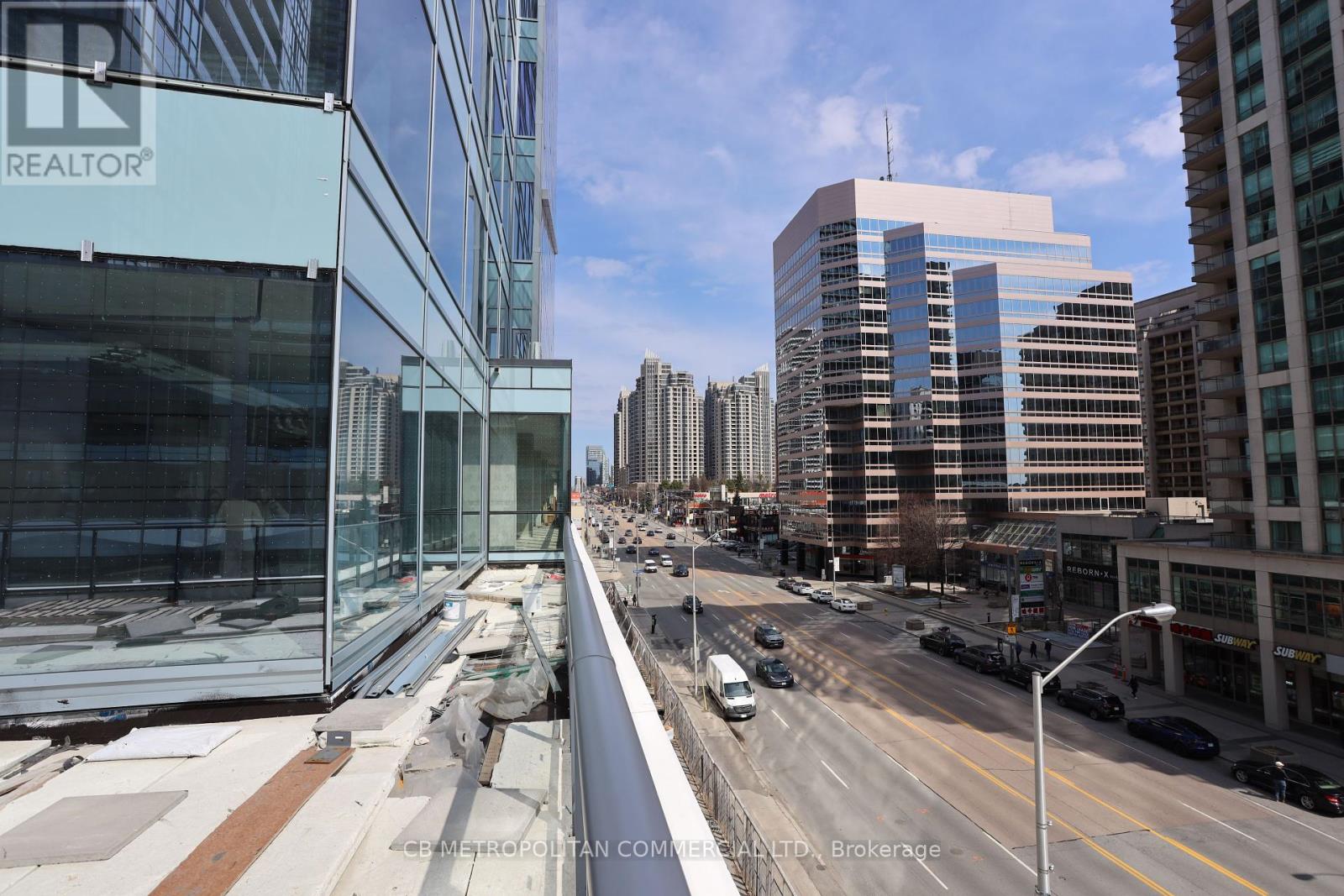 Upper Market - 5250 Yonge Street, Toronto (Willowdale West), Ontario  M2N 5P6 - Photo 16 - C12419140