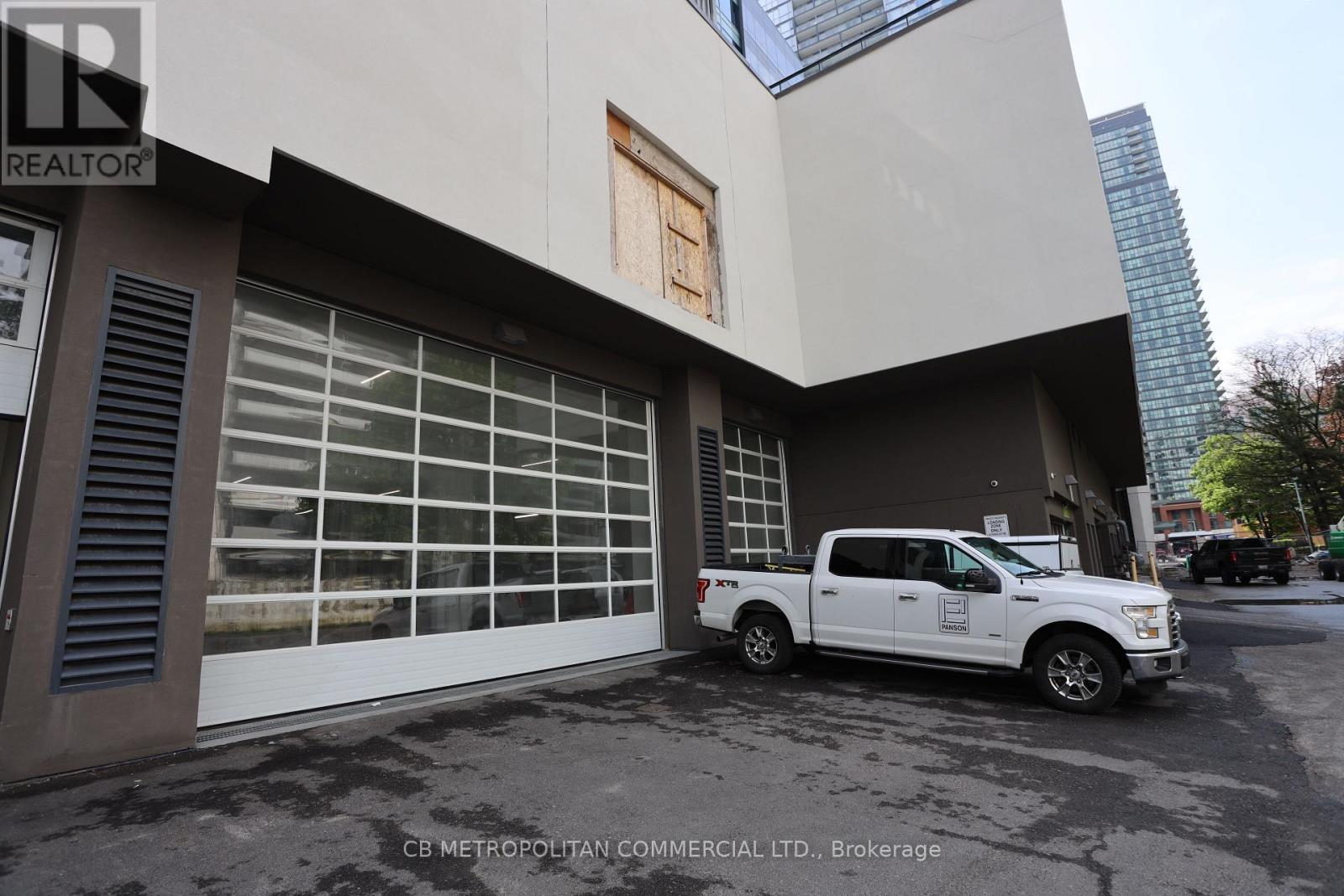Upper Market - 5250 Yonge Street, Toronto (Willowdale West), Ontario  M2N 5P6 - Photo 21 - C12419140