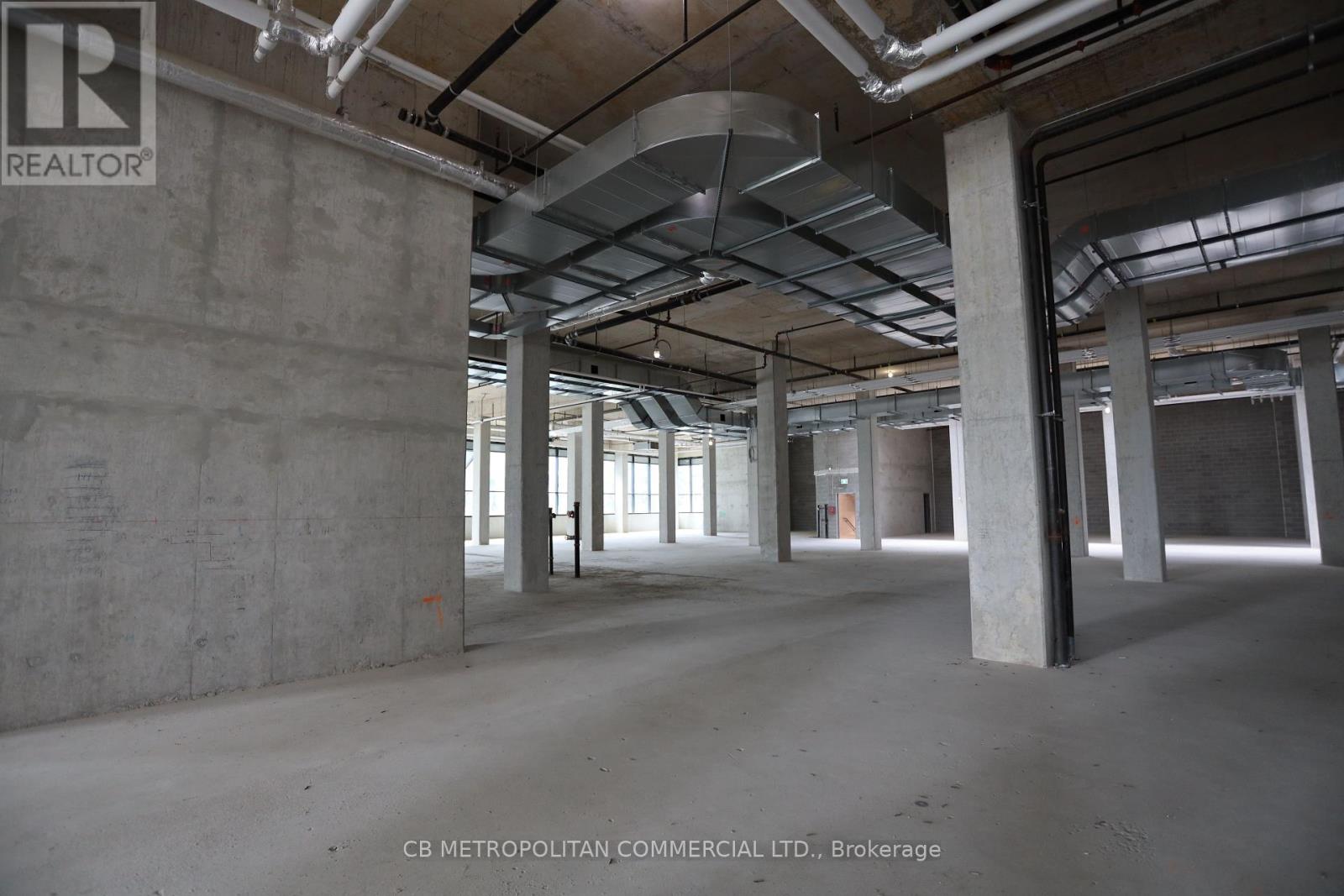 Upper Market - 5250 Yonge Street, Toronto (Willowdale West), Ontario  M2N 5P6 - Photo 3 - C12419140