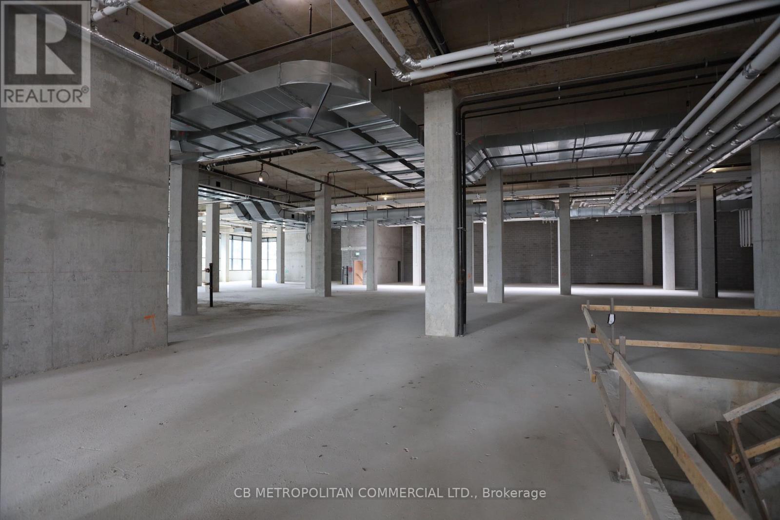 Upper Market - 5250 Yonge Street, Toronto (Willowdale West), Ontario  M2N 5P6 - Photo 4 - C12419140