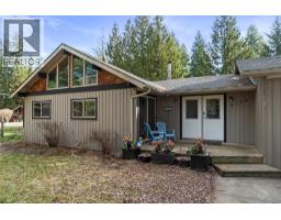 4174 Ashe Crescent, scotch creek, British Columbia