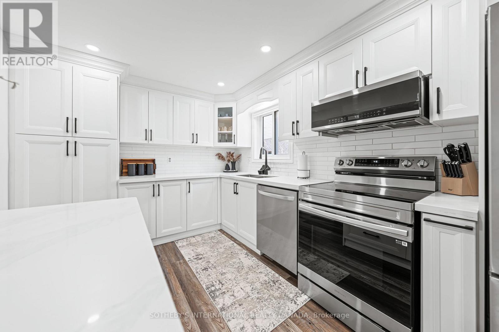 64 Glenbrook Crescent, Cambridge, Ontario  N1R 7Z2 - Photo 16 - X12419049