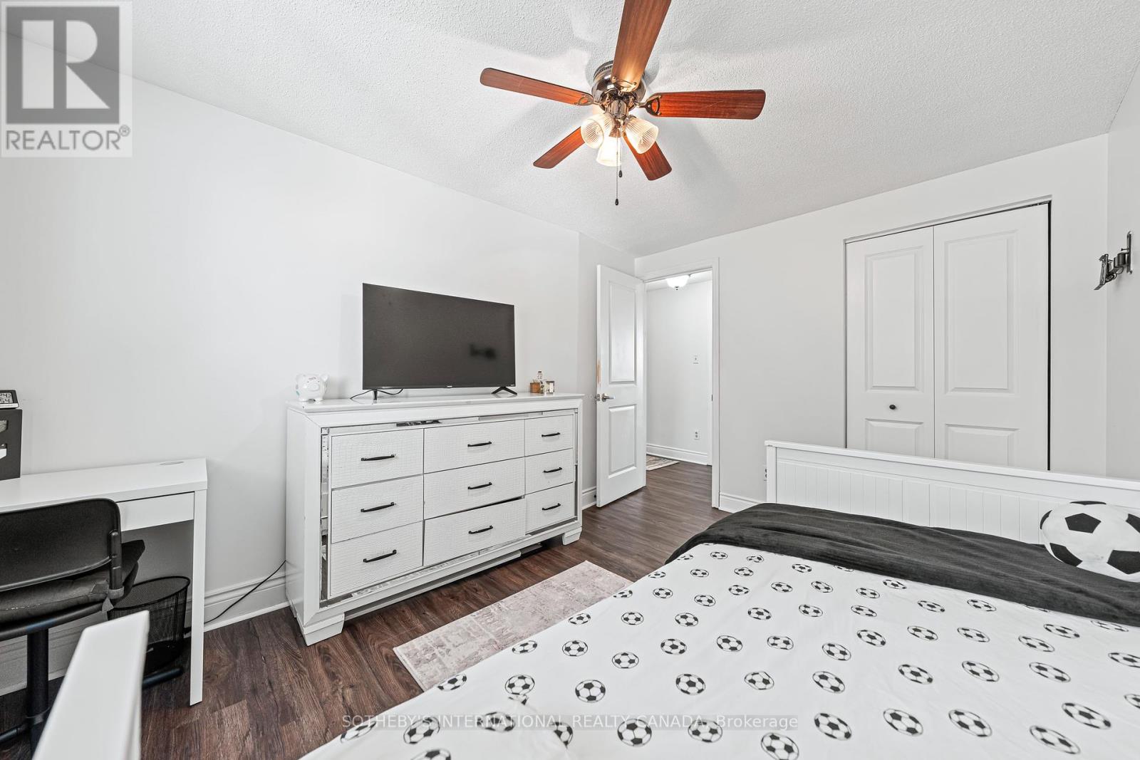 64 Glenbrook Crescent, Cambridge, Ontario  N1R 7Z2 - Photo 27 - X12419049