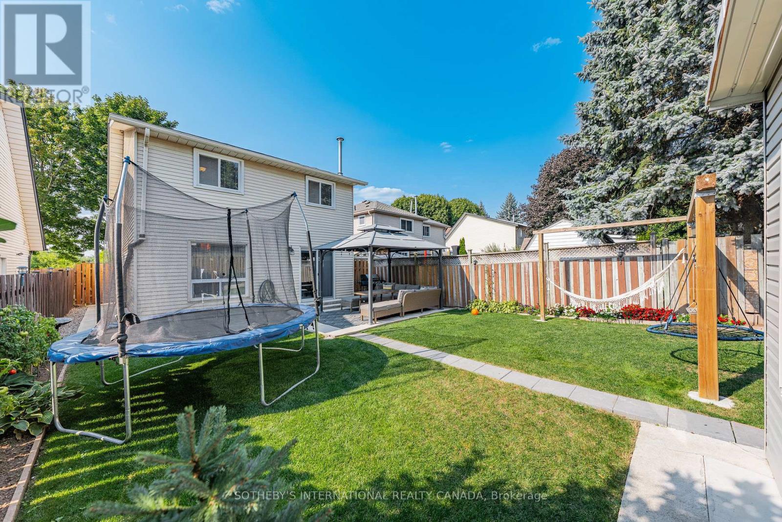 64 Glenbrook Crescent, Cambridge, Ontario  N1R 7Z2 - Photo 46 - X12419049