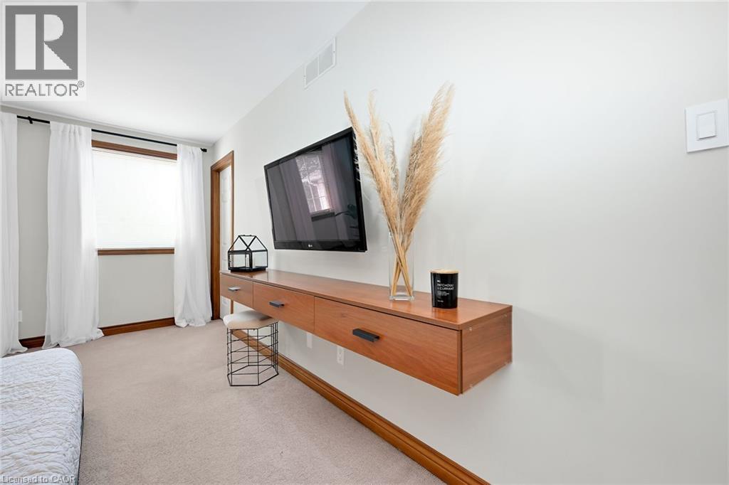 95 Gatestone Drive, Hamilton, Ontario  L8J 2V1 - Photo 24 - 40765088