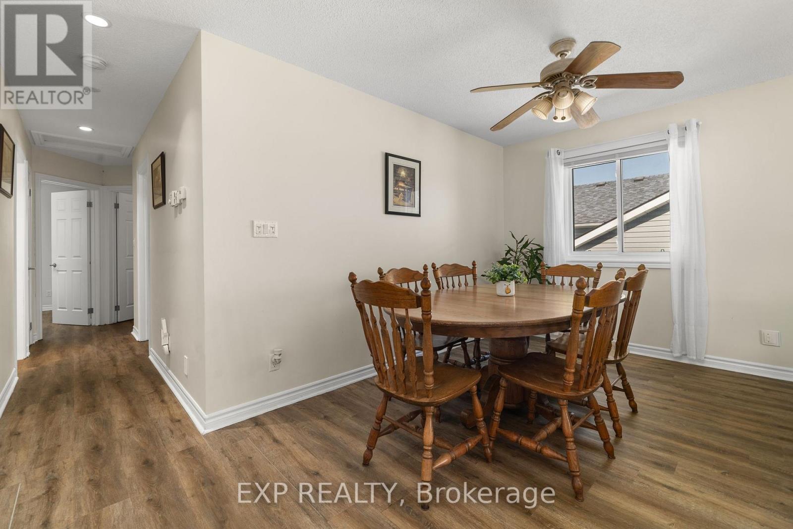 130 Finch Drive, Belleville (Belleville Ward), Ontario  K8P 5L4 - Photo 10 - X12419260