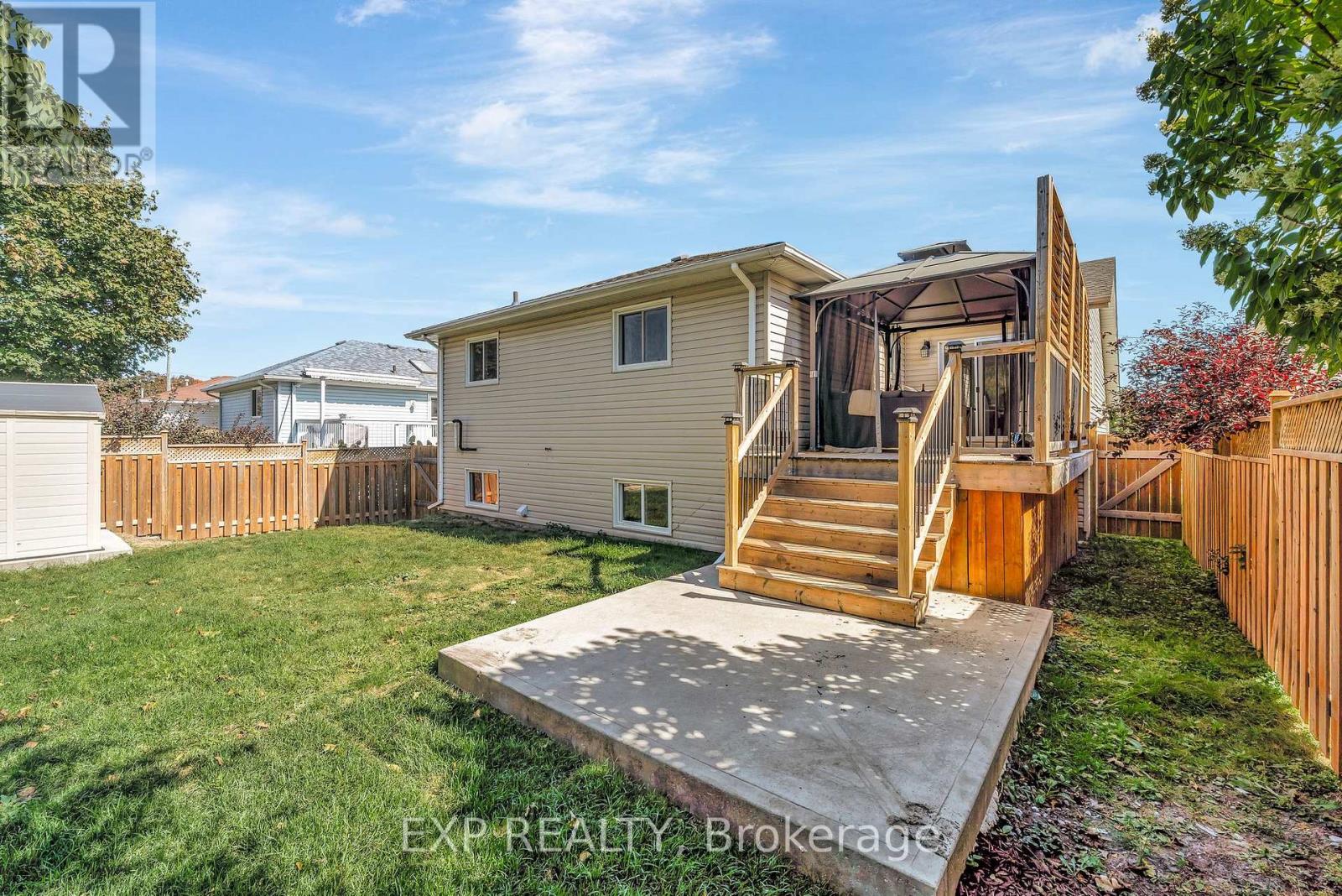 130 Finch Drive, Belleville (Belleville Ward), Ontario  K8P 5L4 - Photo 47 - X12419260