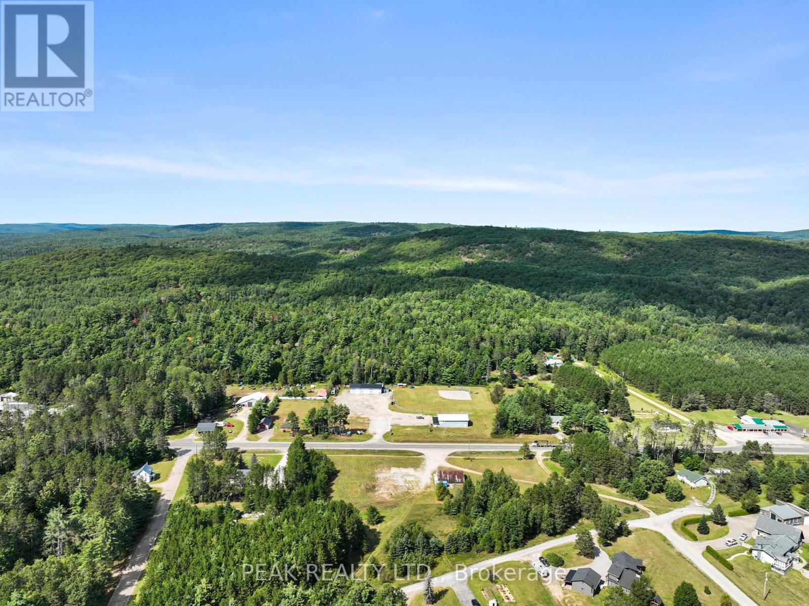 26000 Hwy 41, Greater Madawaska, Ontario  K0J 2R0 - Photo 6 - X12419294