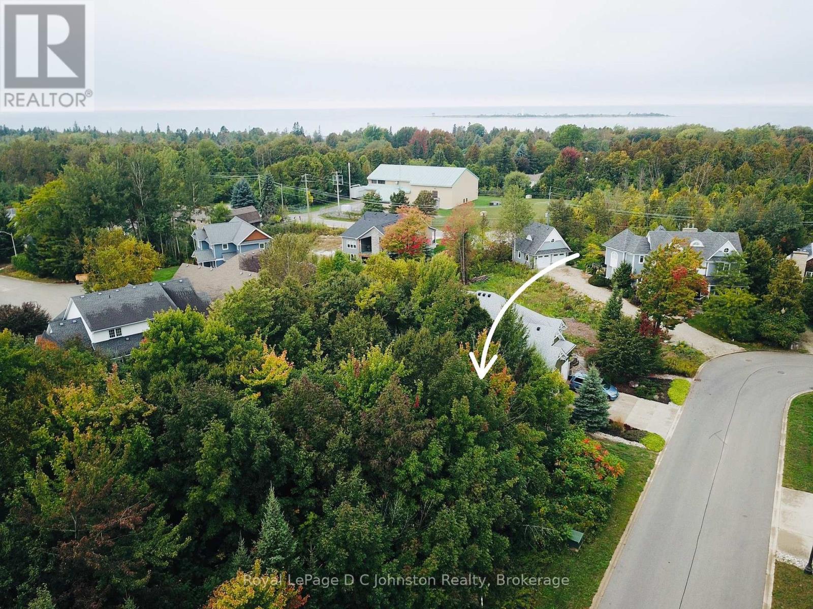 265 Emerald Drive, Saugeen Shores, Ontario  N0H 2L0 - Photo 6 - X12418999