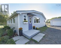 209 Ghana Avenue, New Glasgow, Ca