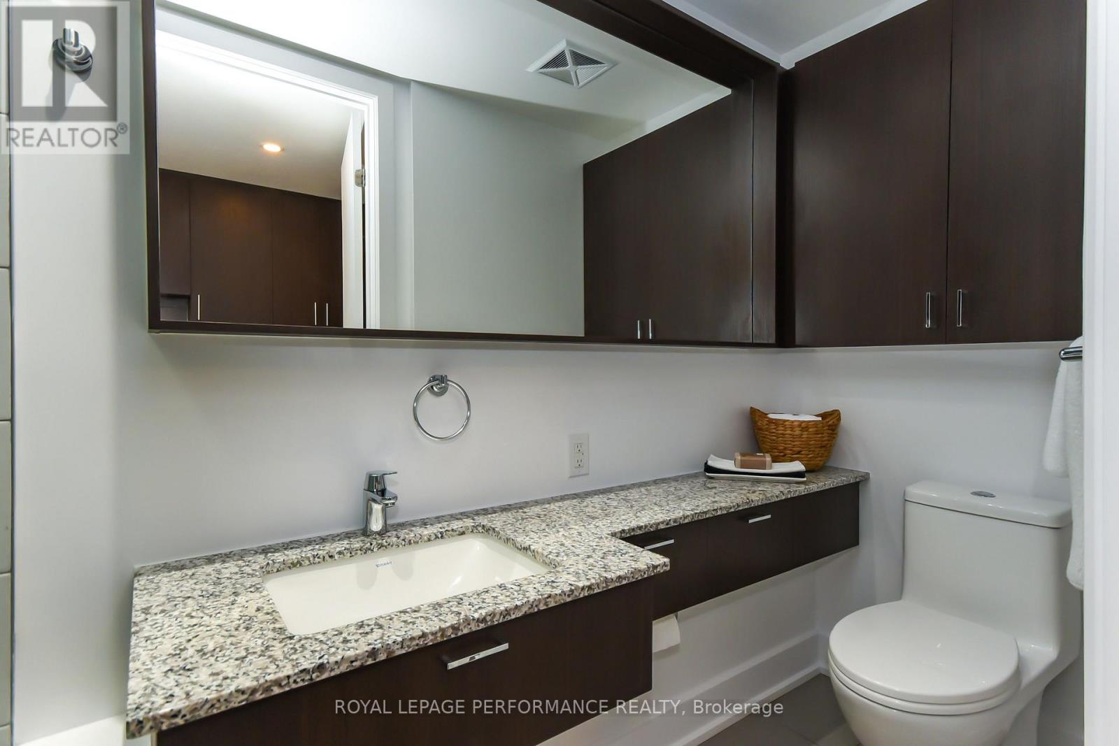 309a - 7 Marquette Avenue, Ottawa, Ontario  K1L 8A7 - Photo 26 - X12419312
