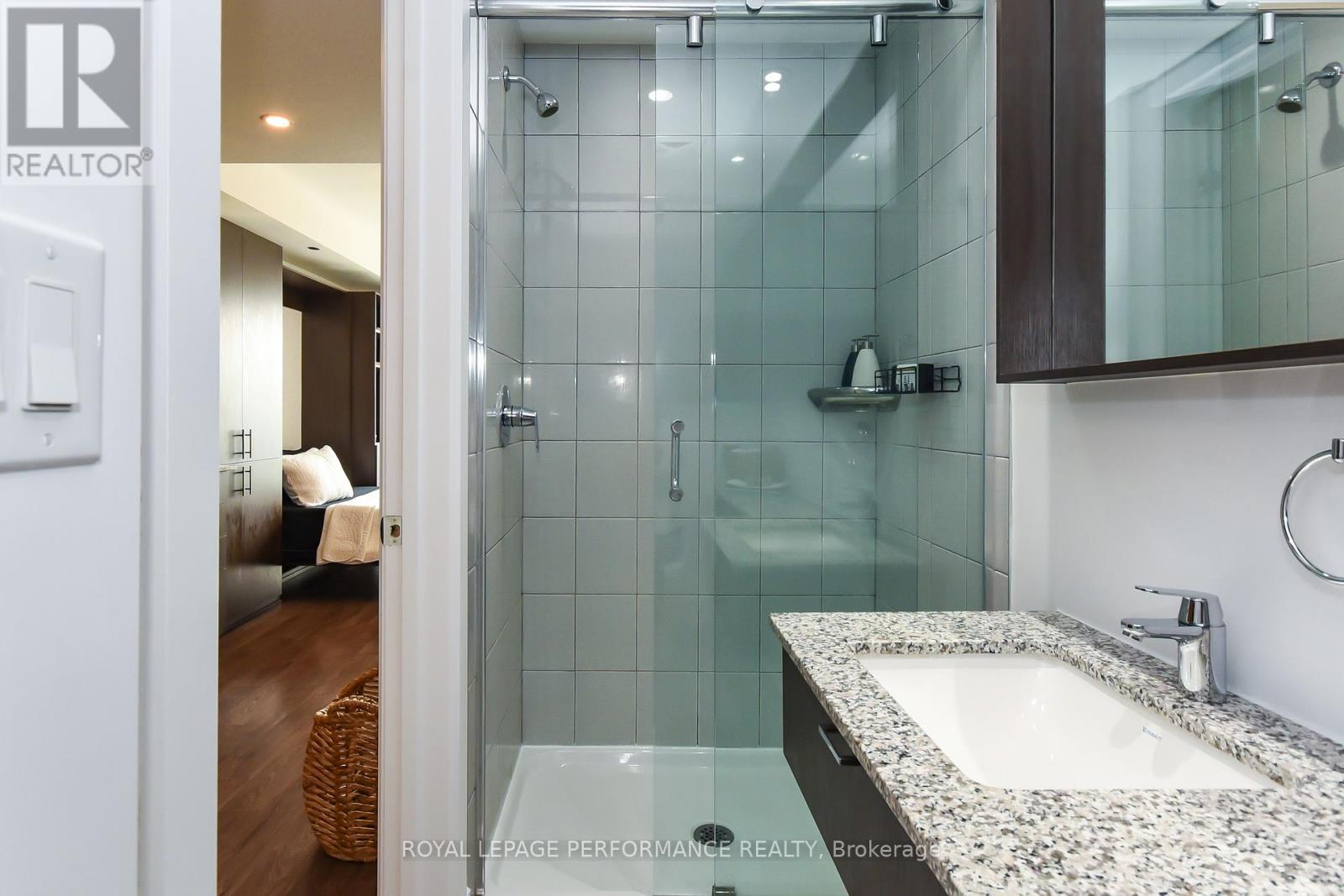 309a - 7 Marquette Avenue, Ottawa, Ontario  K1L 8A7 - Photo 27 - X12419312