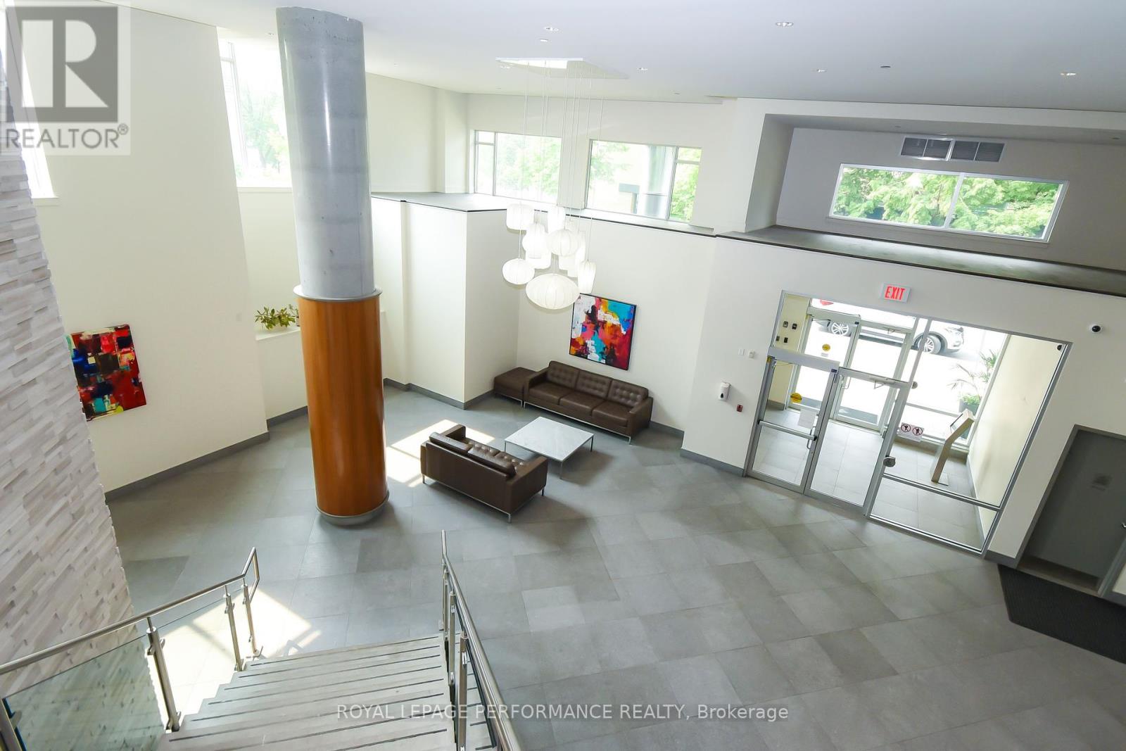 309a - 7 Marquette Avenue, Ottawa, Ontario  K1L 8A7 - Photo 8 - X12419312