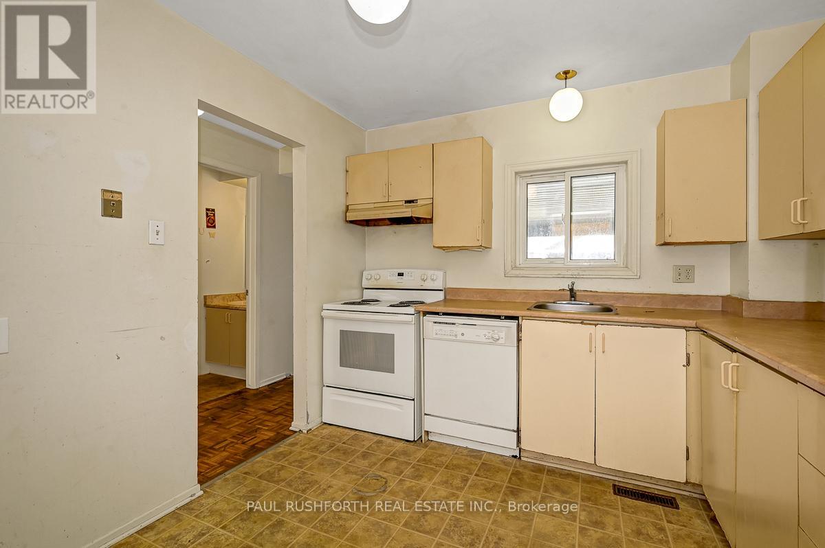 148 Bentbrook Crescent, Ottawa, Ontario  K2J 3Y3 - Photo 7 - X12419365