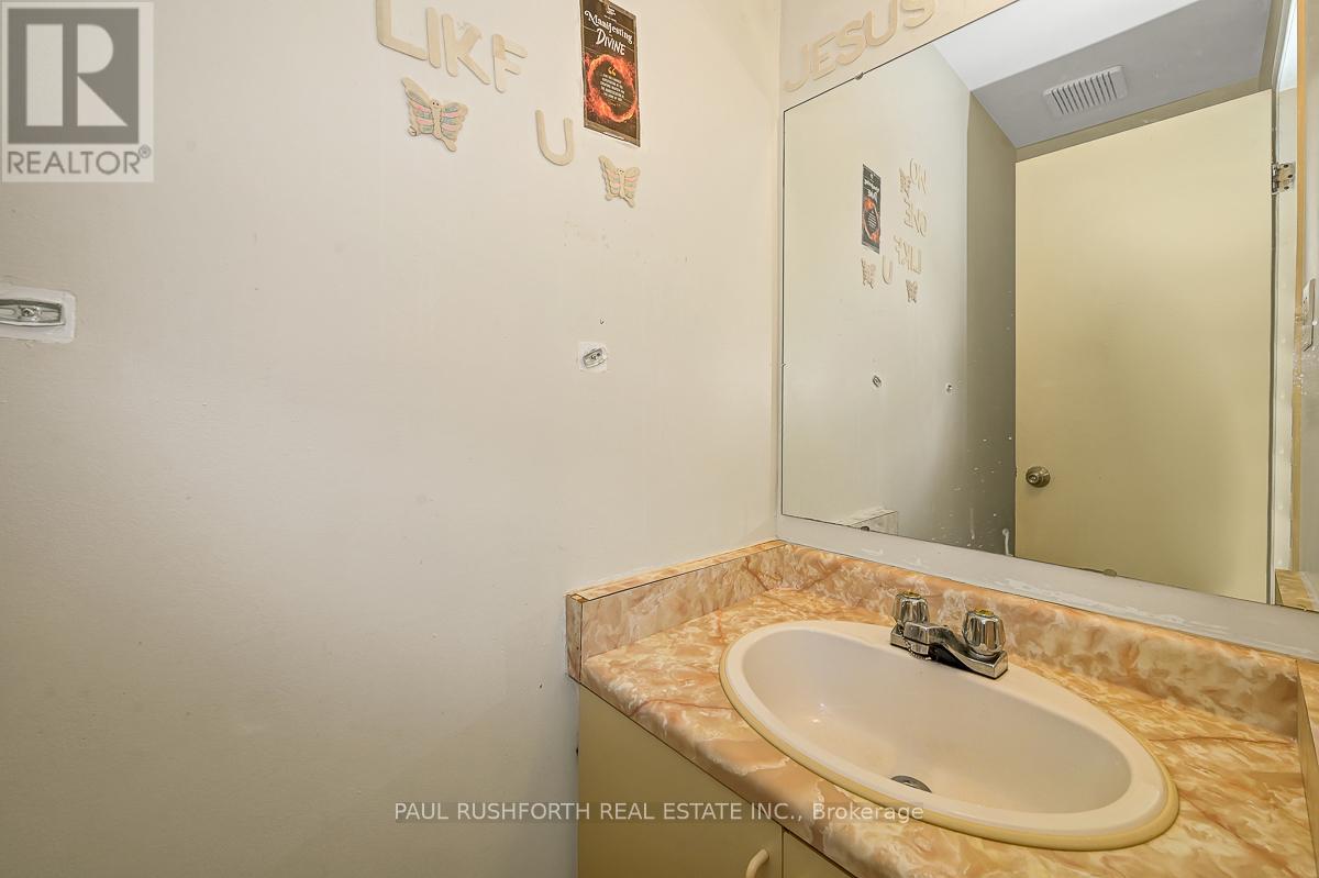 148 Bentbrook Crescent, Ottawa, Ontario  K2J 3Y3 - Photo 9 - X12419365