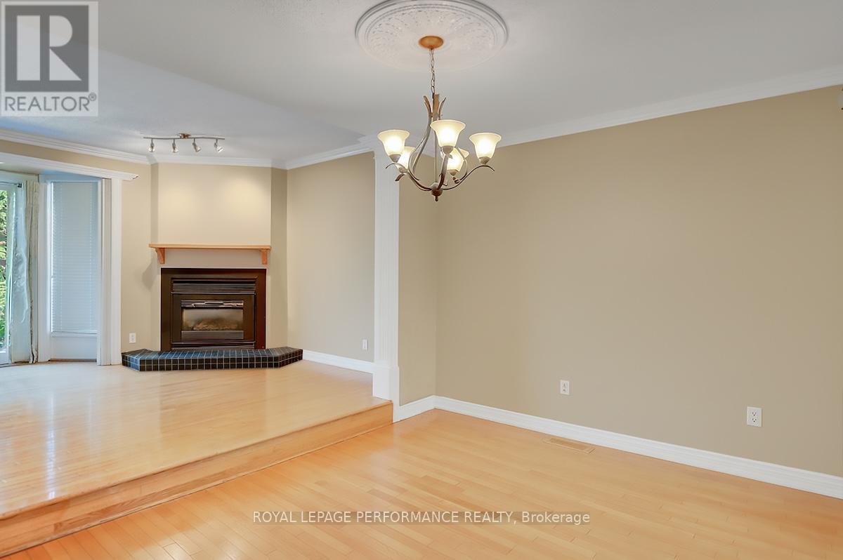1815 Belval Crescent, Ottawa, Ontario  K1C 6J3 - Photo 12 - X12419369