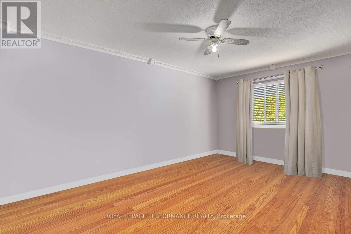 1815 Belval Crescent, Ottawa, Ontario  K1C 6J3 - Photo 21 - X12419369
