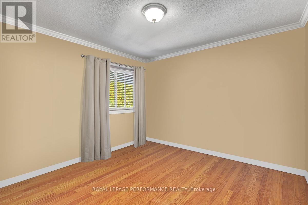 1815 Belval Crescent, Ottawa, Ontario  K1C 6J3 - Photo 23 - X12419369