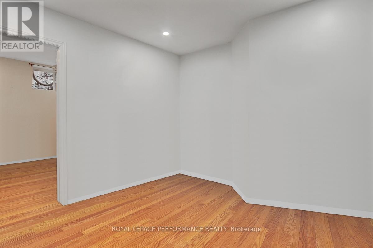 1815 Belval Crescent, Ottawa, Ontario  K1C 6J3 - Photo 28 - X12419369